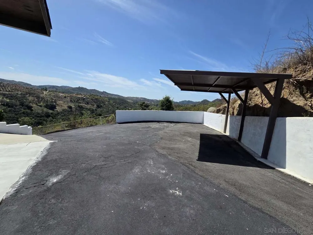 45050 Camaron RD Temecula, CA 92590