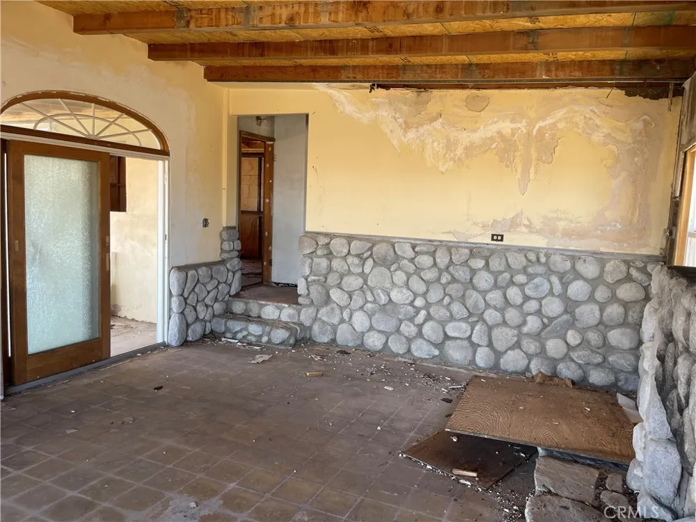 7362 Mesa Road Lucerne Valley, CA 92356