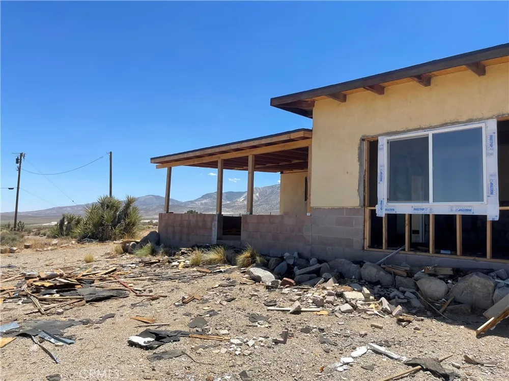 7362 Mesa Road Lucerne Valley, CA 92356