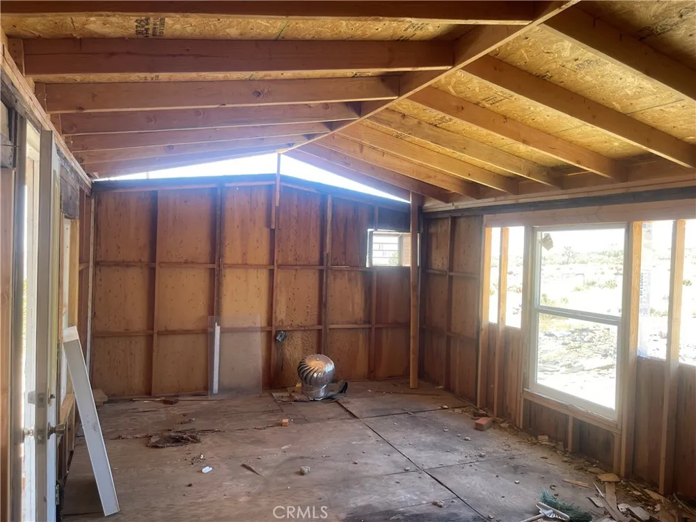 7362 Mesa Road Lucerne Valley, CA 92356