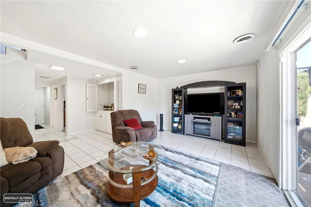 1047 Ashbridge Lane Harbor City, CA 90710
