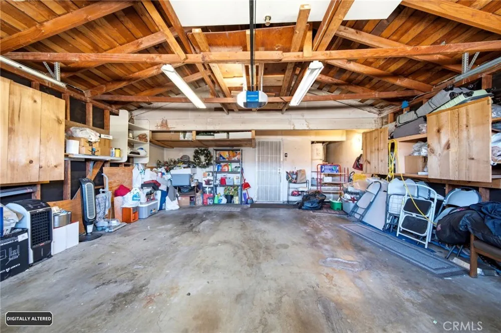 1047 Ashbridge Lane Harbor City, CA 90710