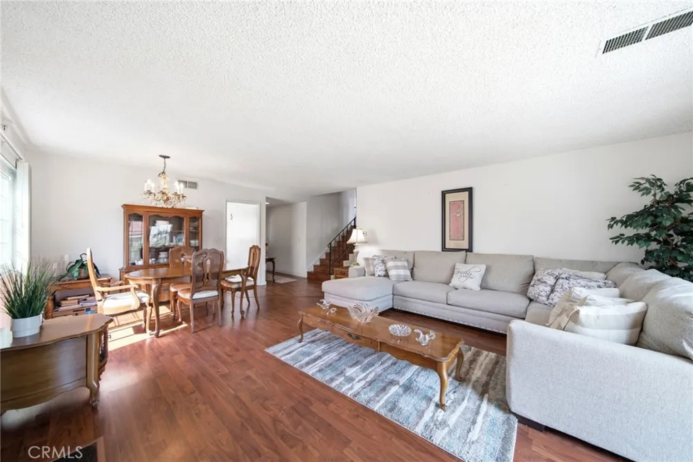 1047 Ashbridge Lane Harbor City, CA 90710
