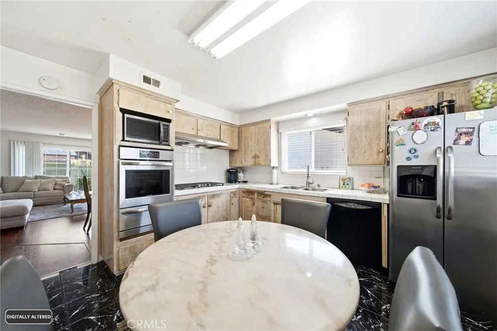 1047 Ashbridge Lane Harbor City, CA 90710