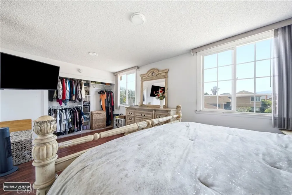 1047 Ashbridge Lane Harbor City, CA 90710