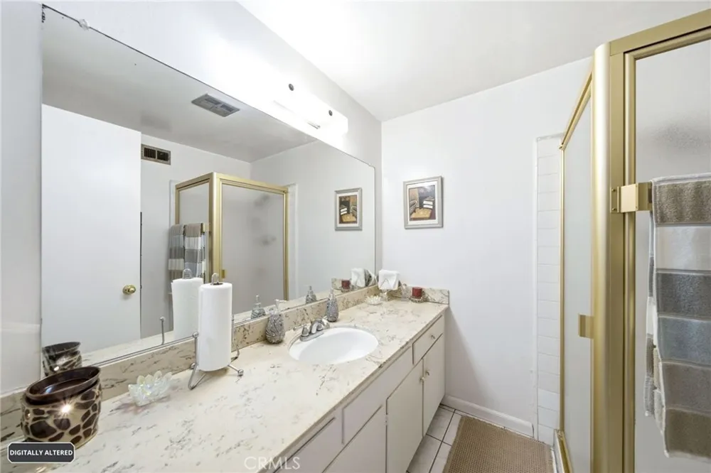 1047 Ashbridge Lane Harbor City, CA 90710