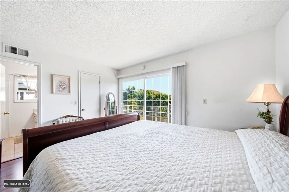 1047 Ashbridge Lane Harbor City, CA 90710