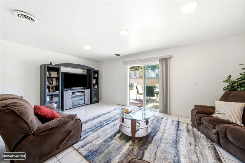 1047 Ashbridge Lane Harbor City, CA 90710