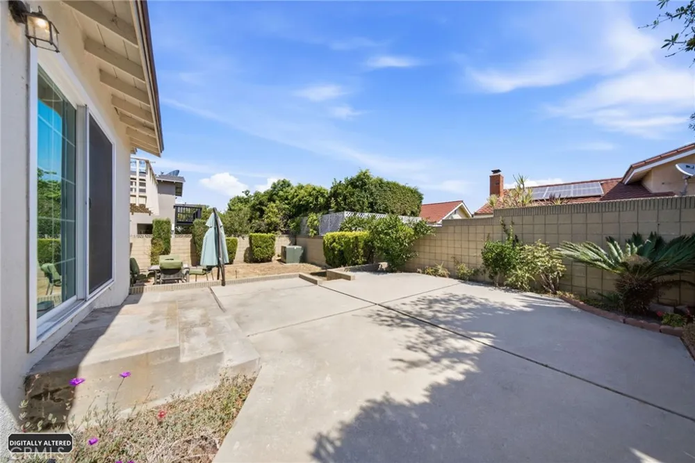 1047 Ashbridge Lane Harbor City, CA 90710