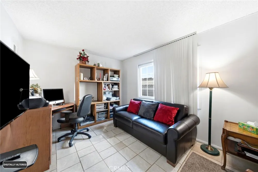 1047 Ashbridge Lane Harbor City, CA 90710