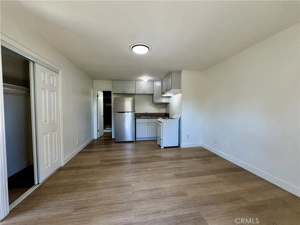 8863 San Bernardino Road #5 Rancho Cucamonga, CA 91730