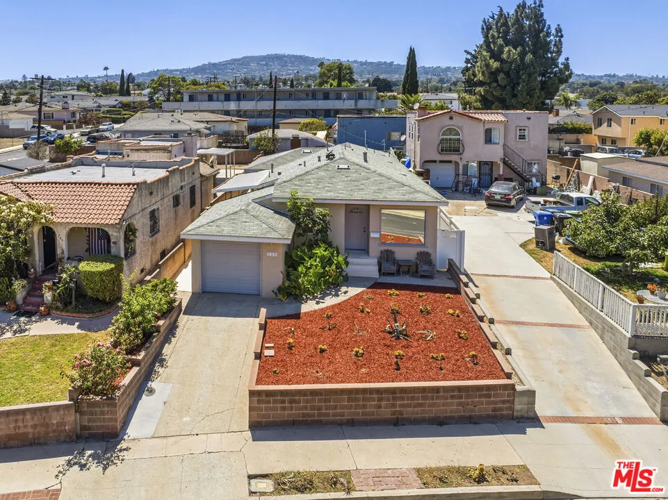 719 Cabrillo Avenue Los Angeles, CA 90731