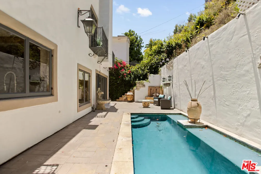 1407 Beverly Drive Los Angeles, CA 90210
