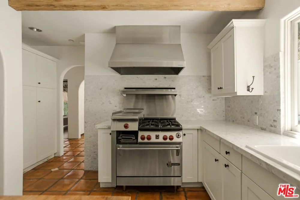 1407 Beverly Drive Los Angeles, CA 90210