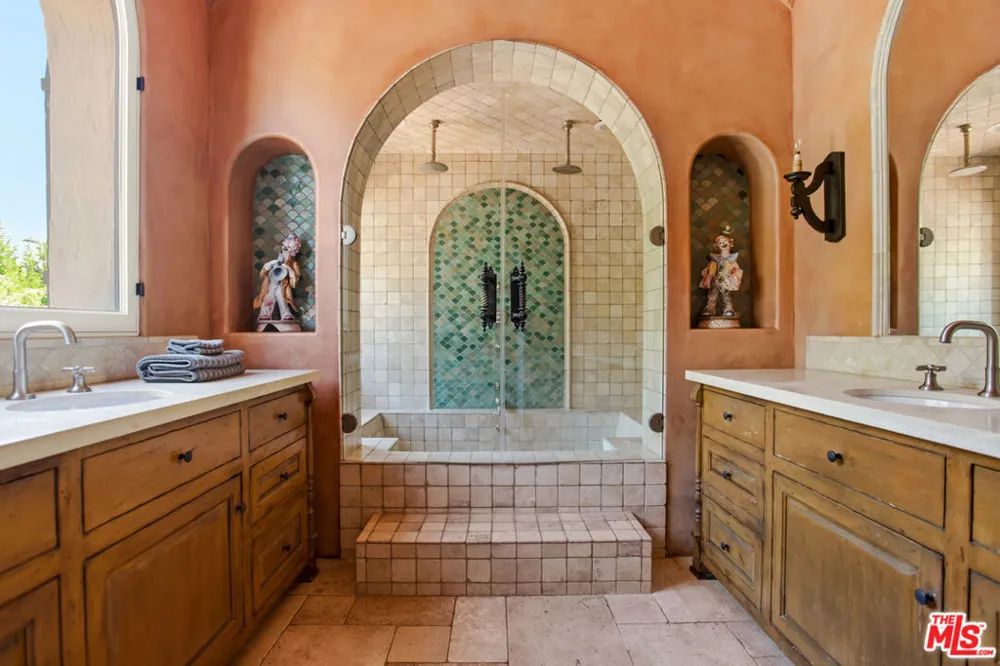 1407 Beverly Drive Los Angeles, CA 90210
