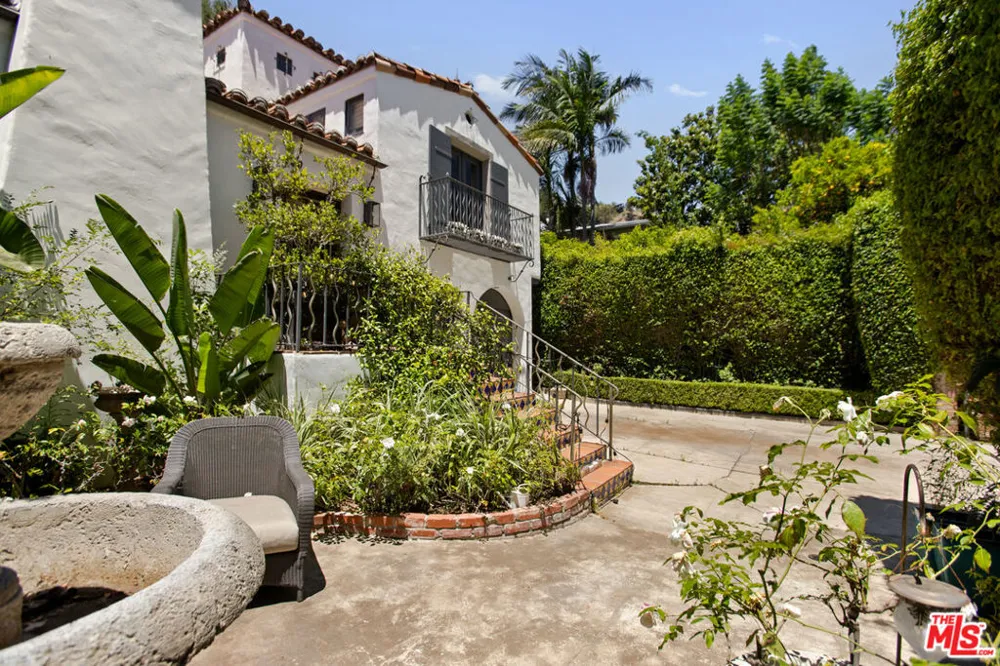1407 Beverly Drive Los Angeles, CA 90210