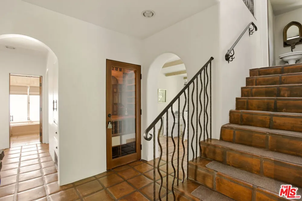 1407 Beverly Drive Los Angeles, CA 90210