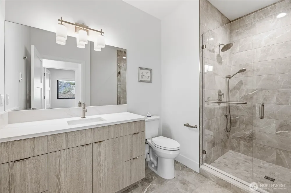 3923 Rock Ridge Parkway Anacortes, WA 98221