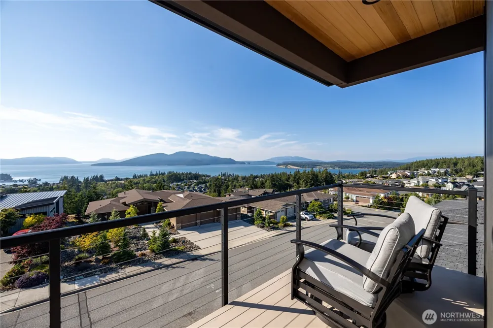 3923 Rock Ridge Parkway Anacortes, WA 98221