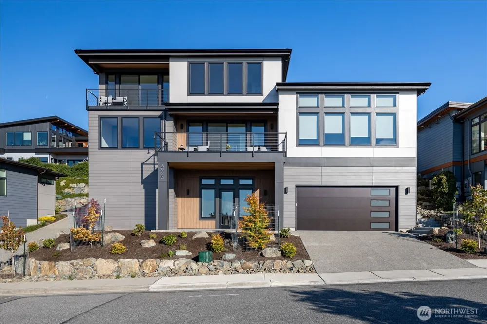 3923 Rock Ridge Parkway Anacortes, WA 98221