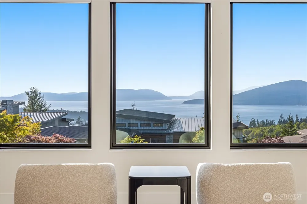 3923 Rock Ridge Parkway Anacortes, WA 98221
