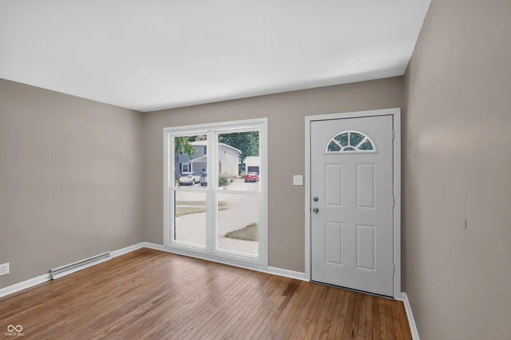 298 Gilbert Avenue Beech Grove, IN 46107