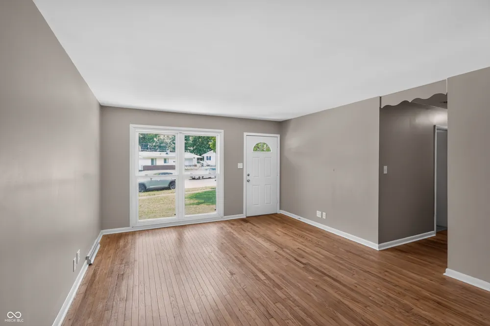 298 Gilbert Avenue Beech Grove, IN 46107