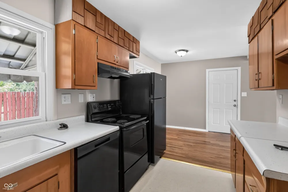 298 Gilbert Avenue Beech Grove, IN 46107