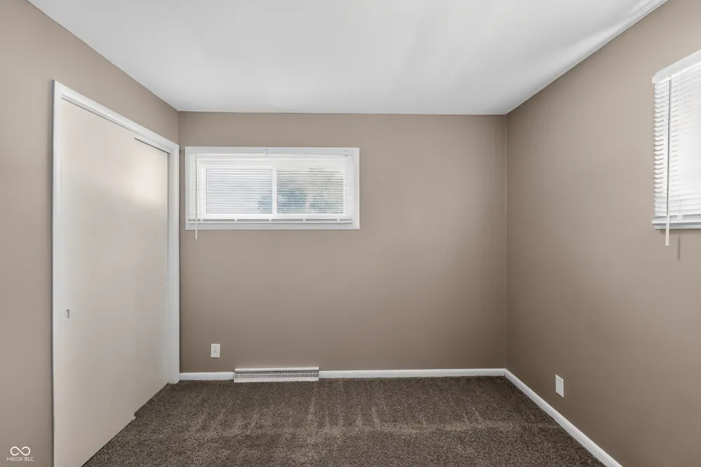298 Gilbert Avenue Beech Grove, IN 46107