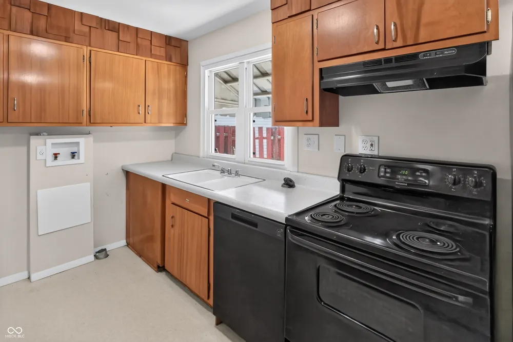 298 Gilbert Avenue Beech Grove, IN 46107
