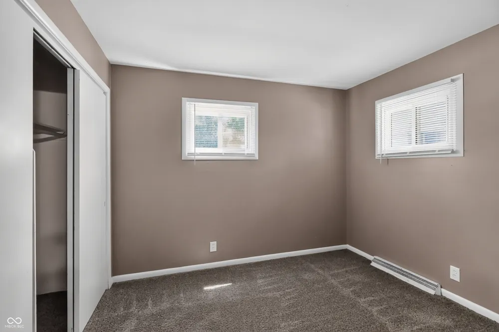 298 Gilbert Avenue Beech Grove, IN 46107