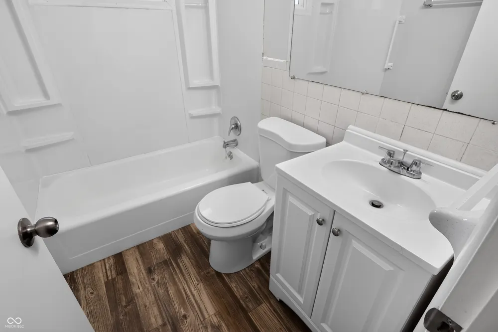 298 Gilbert Avenue Beech Grove, IN 46107