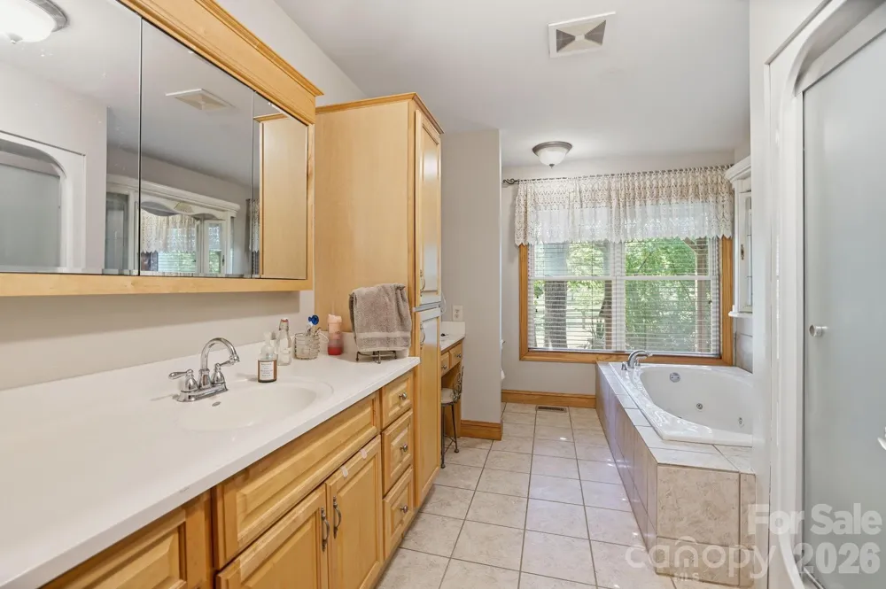 1916 Mcintyre Road Wingate, NC 28174