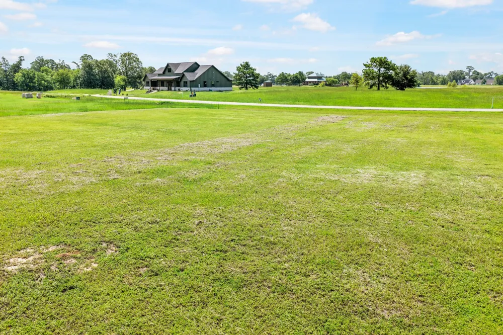 Private Road 2712 Mt Pleasant, TX 75455
