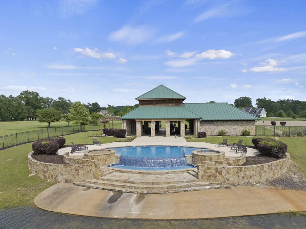 Private Road 2712 Mt Pleasant, TX 75455