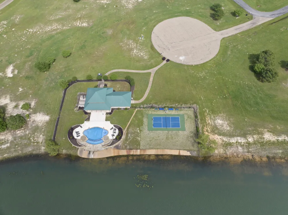 Private Road 2712 Mt Pleasant, TX 75455