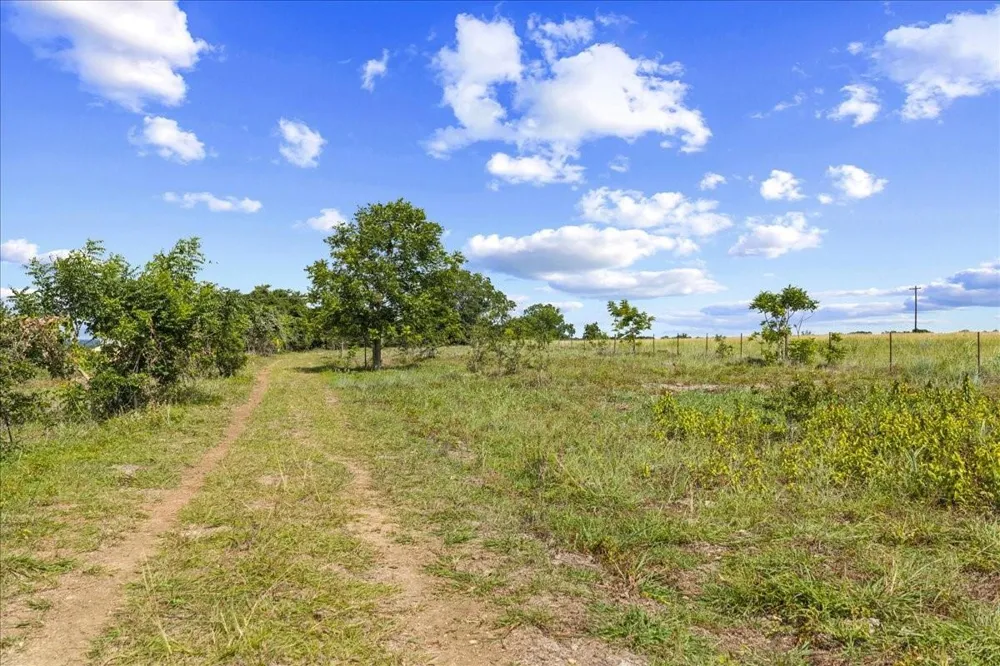Tx 159 Fayetteville, TX 78940