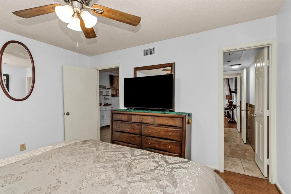 12900 Walden Road #D 411 Montgomery, TX 77356