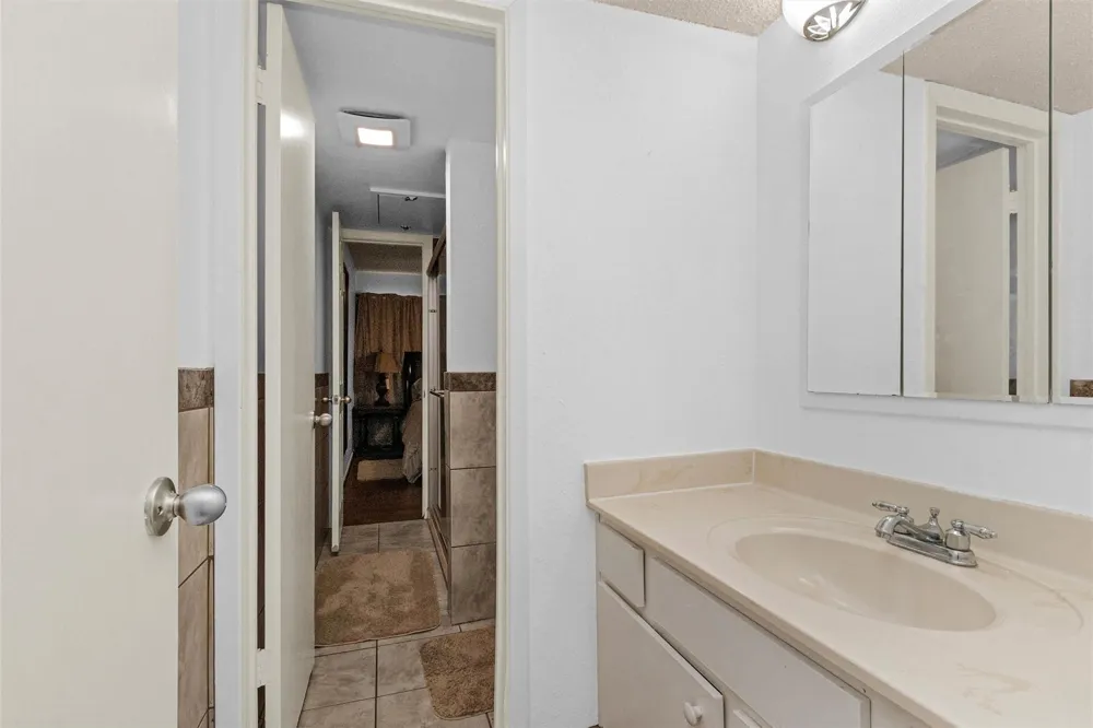 12900 Walden Road #D 411 Montgomery, TX 77356