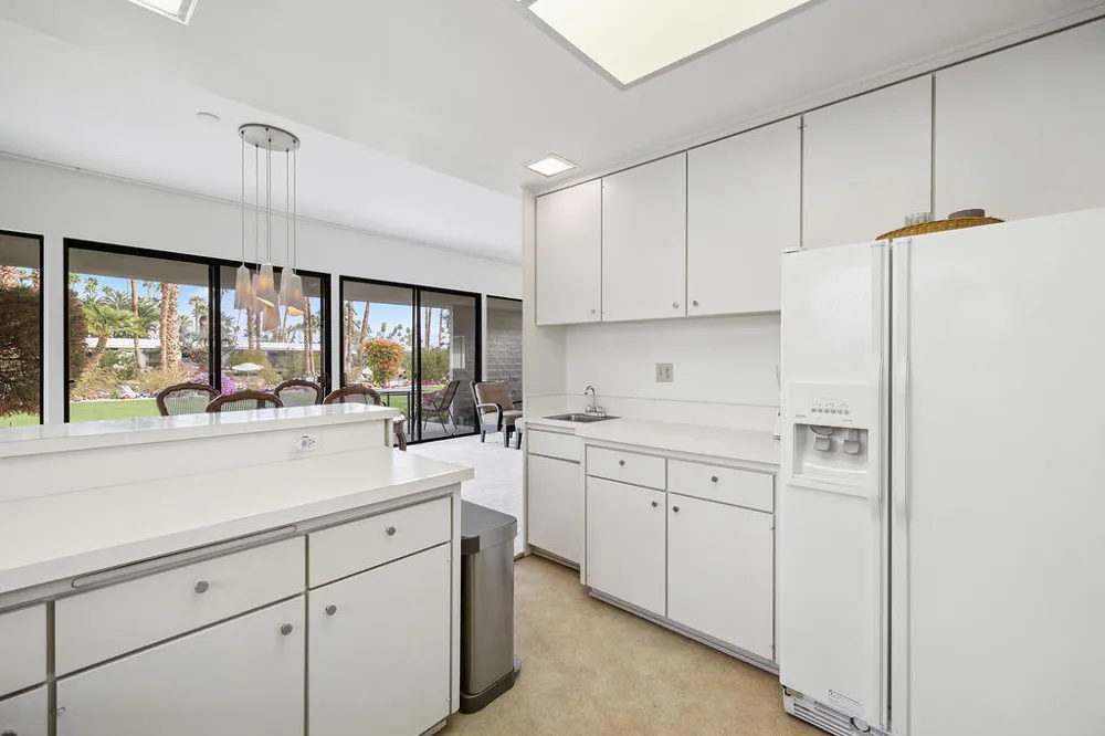 76750 Lark Drive Indian Wells, CA 92210