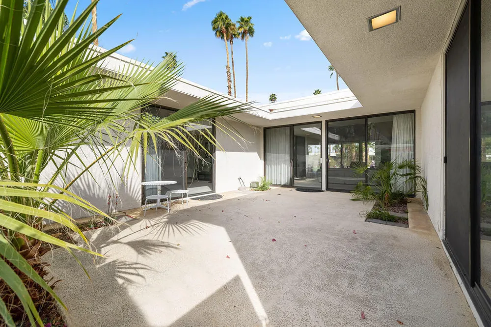 76750 Lark Drive Indian Wells, CA 92210