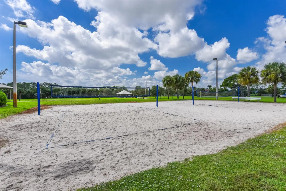 928 Prosperity Farms Road North Palm Beach, FL 33408