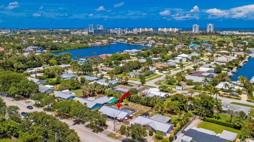 928 Prosperity Farms Road North Palm Beach, FL 33408