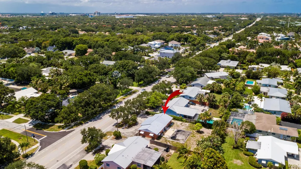 928 Prosperity Farms Road North Palm Beach, FL 33408