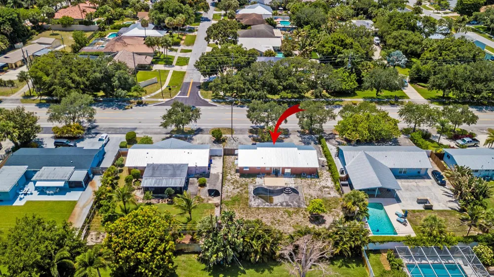 928 Prosperity Farms Road North Palm Beach, FL 33408