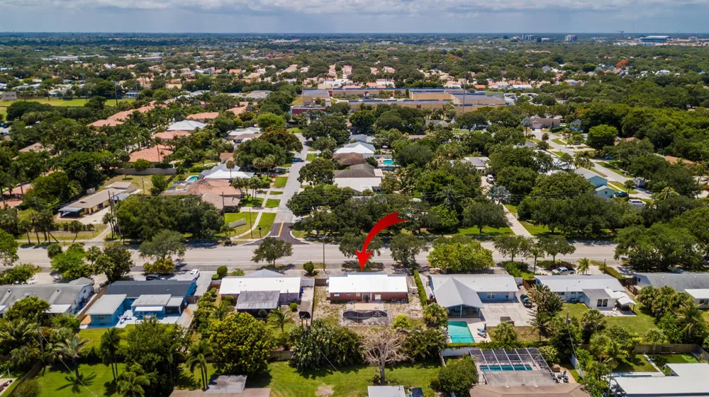 928 Prosperity Farms Road North Palm Beach, FL 33408