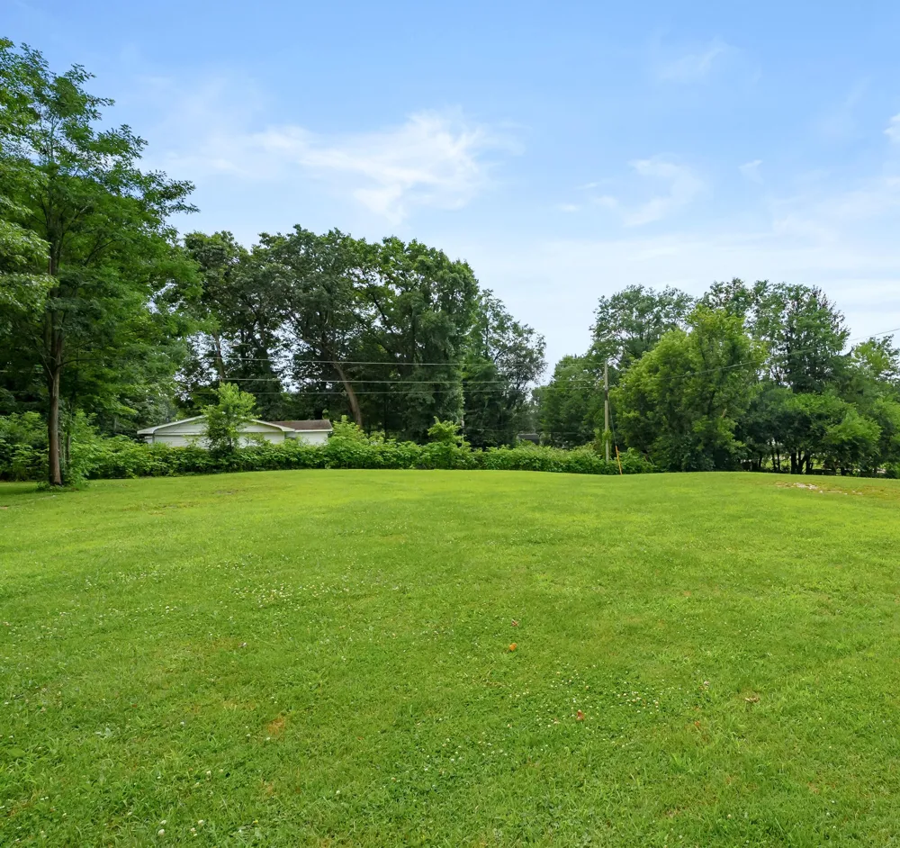 15437 North Street Three Rivers, MI 49093