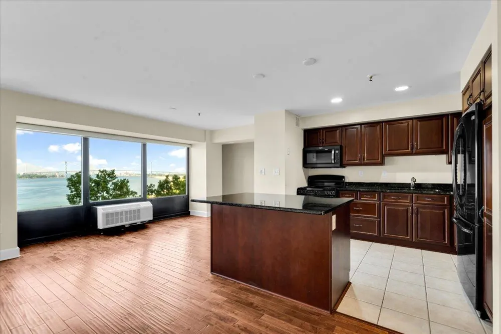 1001 W Jefferson Avenue #8A Detroit, MI 48226