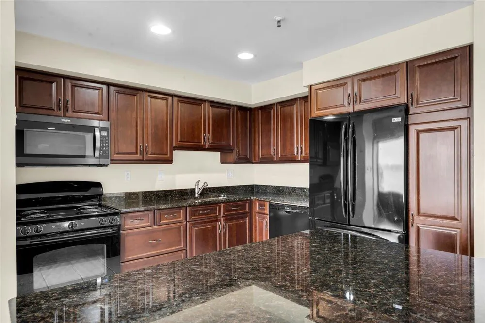 1001 W Jefferson Avenue #8A Detroit, MI 48226