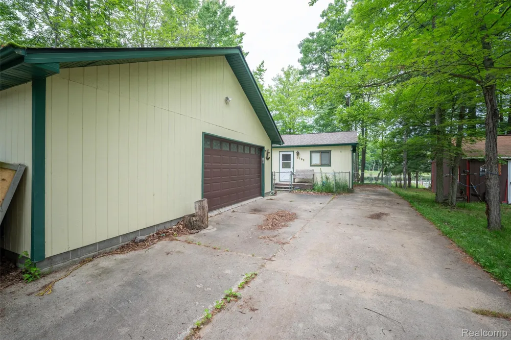 3392 Columbia Drive Foster Township, MI 48661